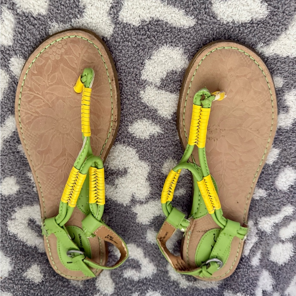 b.o.c Green and Yellow Sandals size 9